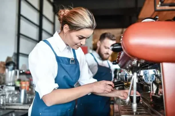 How to Clean a Coffee Maker in 5 Easy Steps at Home