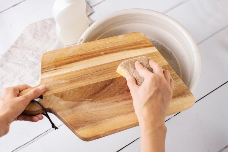 How to Clean Cutting Boards: Thorough Sanitizing Guide